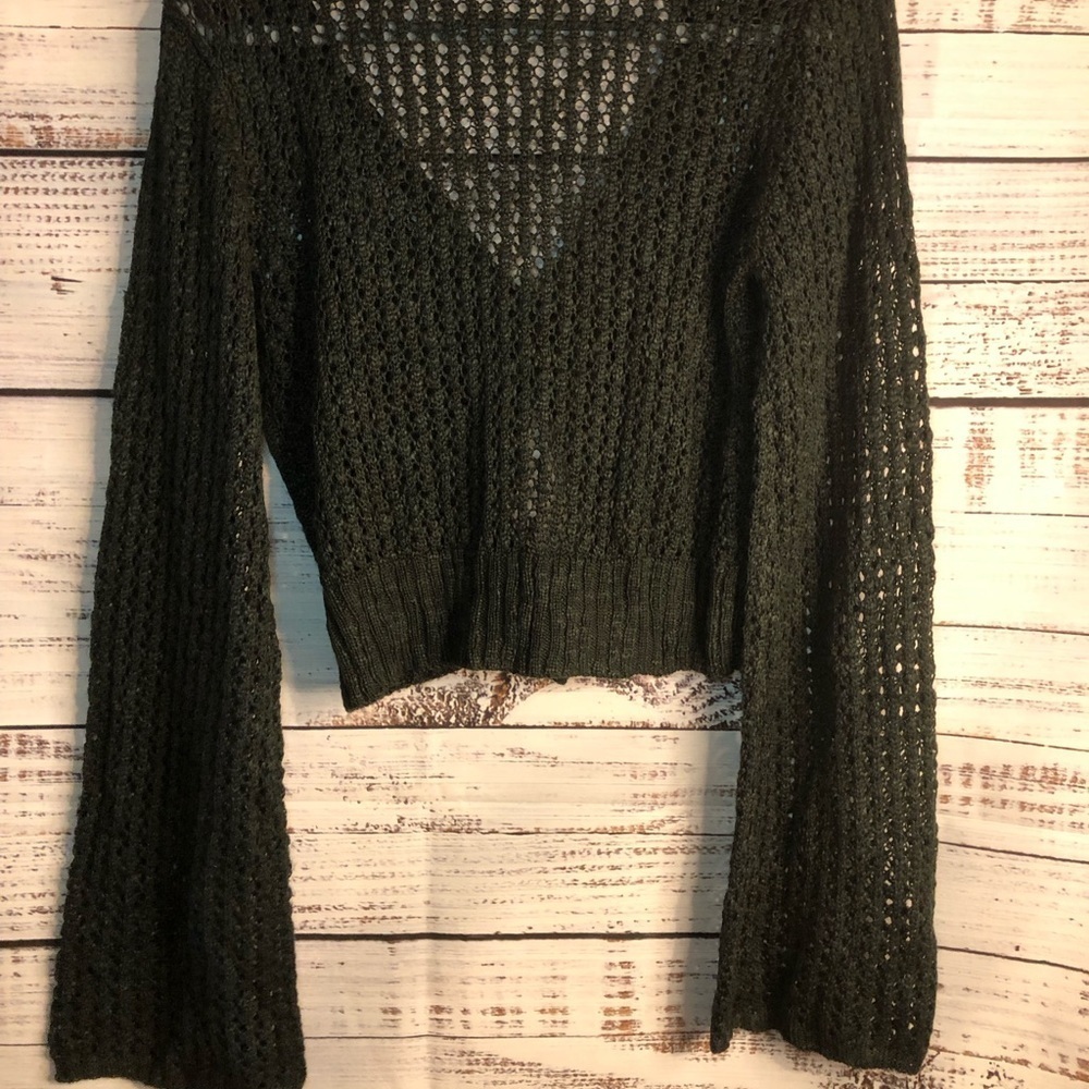Chic Grey/Black Knit Sweater - Picture 9 of 14